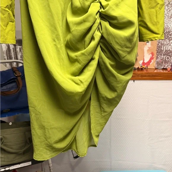 PrettyLittleThing Chartreuse Jumpsuit - Picture 2 of 6